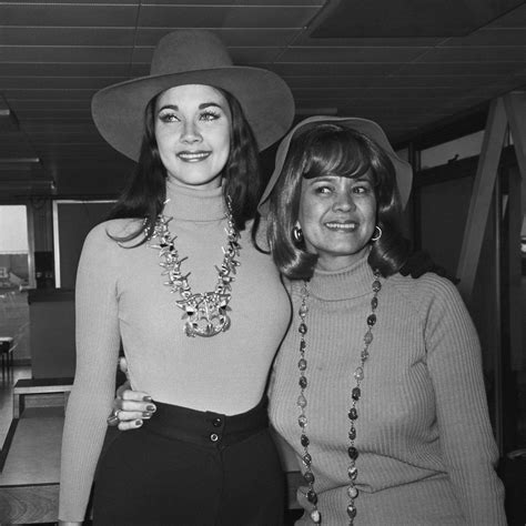 Lynda Carter on Twitter: "Thinking of my dear mama Juanita, who made