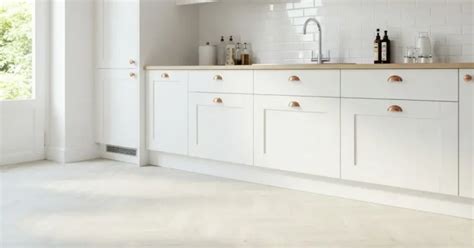 eclectic kitchen flooring ideas  add personality   space