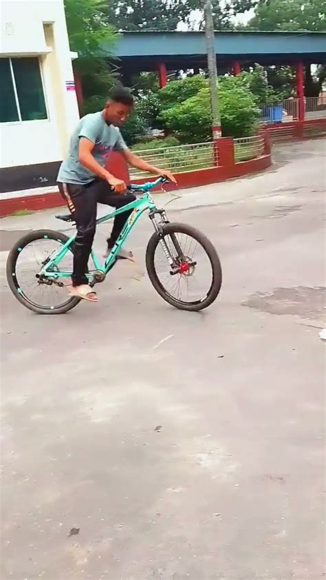 360° Cycle Stunt ️‍🩹mtb Mtblife Mtbfreestyle Cycle Stunt Viral