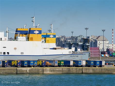 Ro-Ro Continues To Grow In Port Of Zeebrugge | Ferry Shipping News