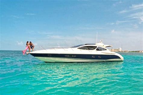 Cancun Yachts Charter Yachts In Mexico Cancun Yacht Rental