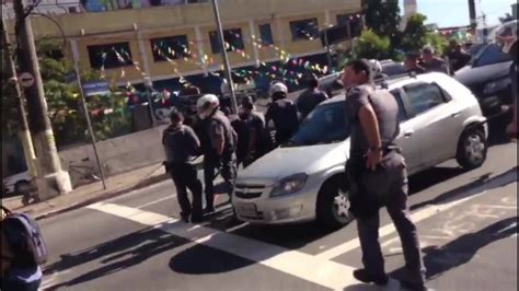 Uma pessoa é baleada em suposta troca de tiros a Rota na Favela do