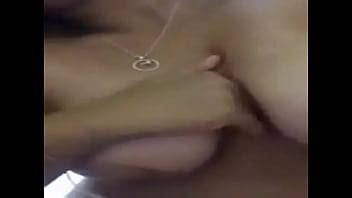 Grandes Tetas Reveladas Y Masajeadas XVIDEOS