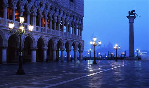 Venice Night Wallpapers - Top Free Venice Night Backgrounds - WallpaperAccess