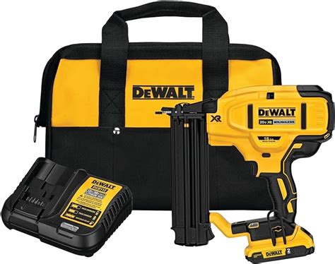 DEWALT Kit de clavadora inalámbrica de 20 V MAX 18 GA DCN680D1