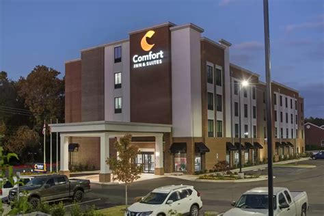 Comfort Inn & Suites Downtown Near University - Visit Tuscaloosa