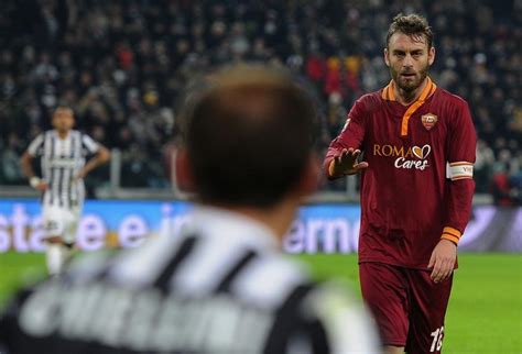 Roma Juve De Rossi Era Regolare Il Gol Di Peluso Calciomercato