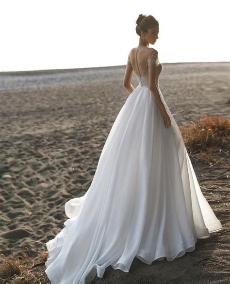 Pin De Storm En White Formal Dresses Vestidos De Novia Hermosos