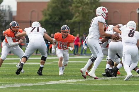 Wheaton places 17 on the 2019 All-CCIW Football Team; Mike Swider and ...