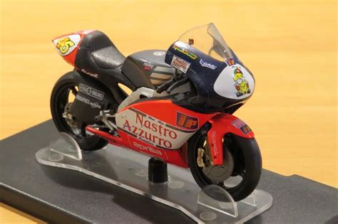 Valentino Rossi Aprilia RSW250 1997 1 18