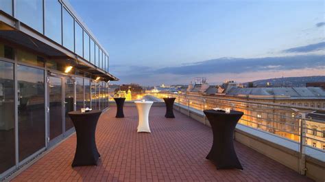 Crowne Plaza Budapest- First Class Budapest, Hungary Hotels- GDS ...