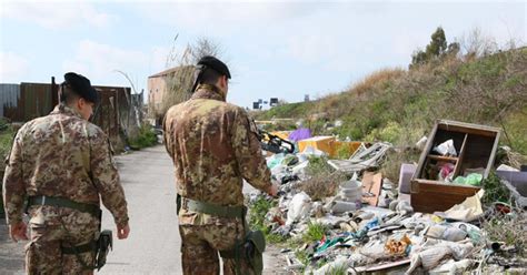 Terra Dei Fuochi Operazione Interforze Nei Comuni Di Napoli E Caserta