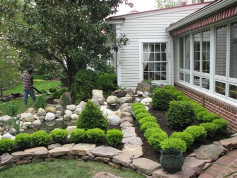 Landscaping Boxwood Shrubs — Randolph Indoor and Outdoor Design