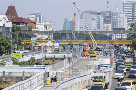 Progres Pembangunan MRT Jakarta ANTARA Foto