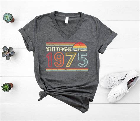 1975 Vintage Shirt Retro Style T Shirt 46th Birthday Etsy