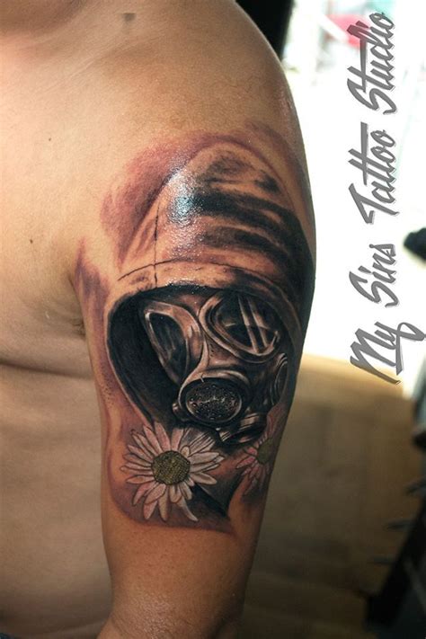 Pin By Pascale Grondin On Tattoo Autre Gas Mask Tattoo Mask Tattoo