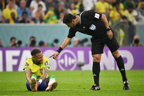 Neymar Haters Quand La Fracture Politique Au Brésil Déborde Sur La Coupe Du Monde Francesoir