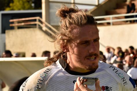 F D Rale Rieumes Sa Main Contre Oursbelille Bord Res Rugby Amateur