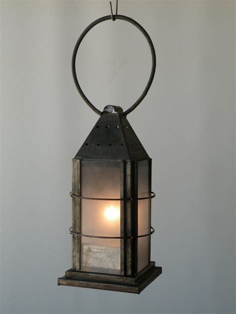 S Farm Lantern The Source For Oil Lamps And Hurricane Lanterns