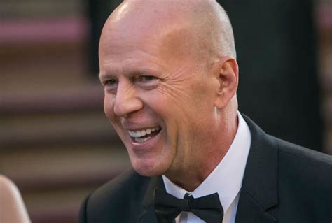 “mi Hombre” El Conmovedor Reencuentro Entre Bruce Willis Y Su Hija Durante El Día De Acción De