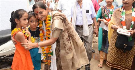 दो दिन की बारिश में शहर में जलभराव कीचड़ से कांग्रेस लोगों को मुक्ति दिलायेगी श्रीमती निधि