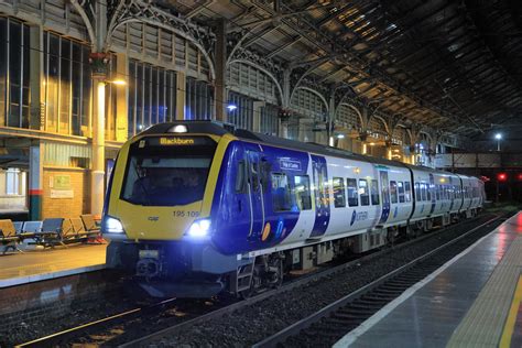 195 109 06 Northern Caf Civity Class 195 Diesel Multiple… Flickr