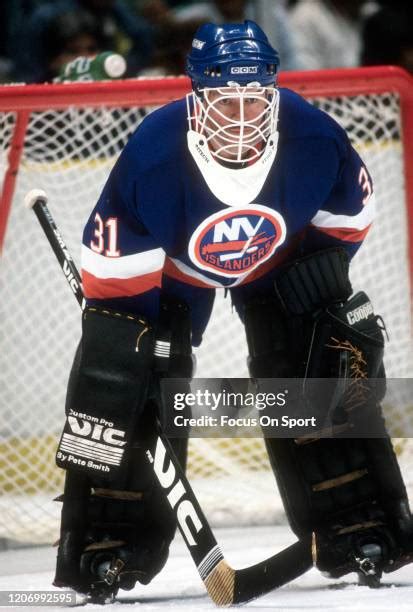 Billy Smith Islanders Photos And Premium High Res Pictures Getty Images