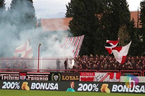 Foto Video Pogledajte Kako Su Ultras I Nosili Svoje Igra E Do Nove