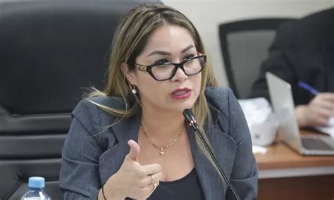 Cheryl Trigozo Procuradur A Solicita Inicio De Diligencias