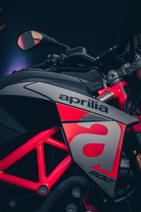 Download "Aprilia Rsv4" wallpapers for mobile phone, free "Aprilia Rsv4 ...