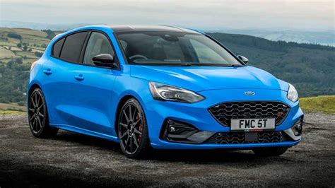 Ford Focus St Edition Debuts With Performance Upgrades