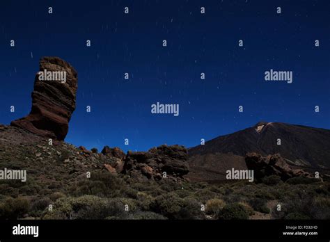 Mount teide stars night hi-res stock photography and images - Alamy