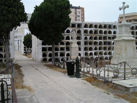 Estado Que Presentaba El Cementerio De San Jos En La Explosi N