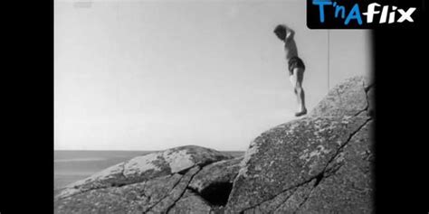 Margarete Robsahm Breasts Bikini Scene In Line Tnaflix