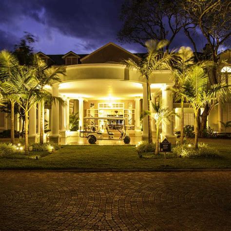 luxury hotels  nairobi luxuryhotelworld