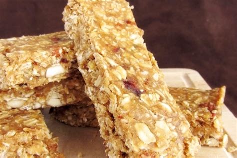 Вкусный и очень полезный десертик: Лимонные батончики с орехами