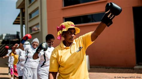 South African Grannies Fighting Old Age With Boxing Gallery Women Talk Online Dwcom