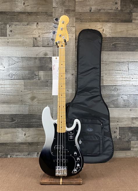 Fender Player Plus Active Precision Bass Silver Smoke With Maple