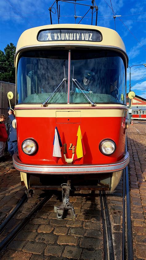 Fotogalerie Historick Tramvaj A Komentovan Prohl Dka V Stavy O I