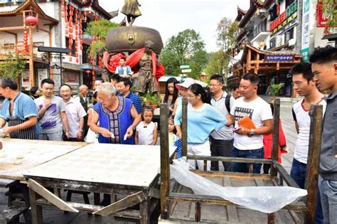 又到土家打糍粑時 滿滿「鄉愁味兒」 每日頭條