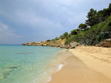 Beach at Lassi | Kefalonia, Beach, Crystal beach