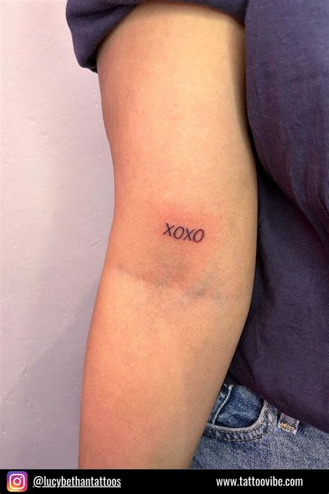 Simple Xoxo Tattoo In 2024 Handwriting Tattoos Simple Tattoo Designs