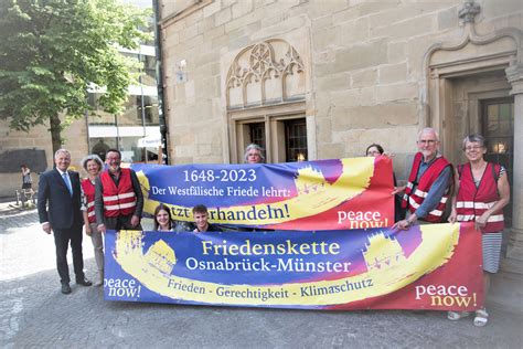 Sonderpreis für Organisation der Friedenskette zwischen Osnabrück und