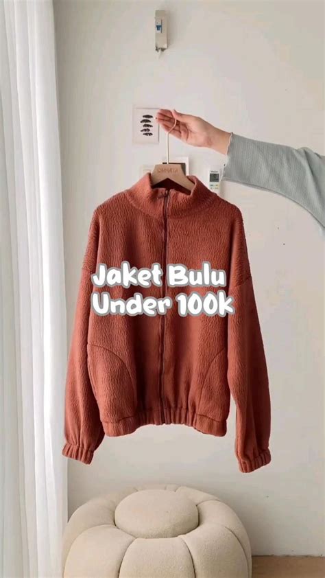 Inspirasi Jaket Bulu Aesthetic Pakai Hijab Racun Shopee Dan Barang