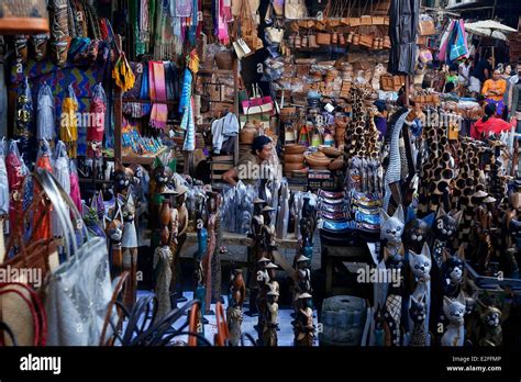 Indonesia Bali Ubud Pasar Seni El Mercado De Artesanía Fotografía