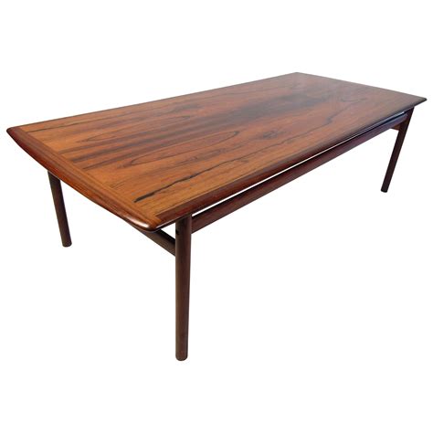 Danish Mid Century Modern Rosewood Coffee Table At 1stdibs