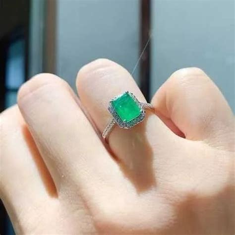 Natural Green Emeralds Gemstones 5 25 Ratti Carat Zambian Panna Lab