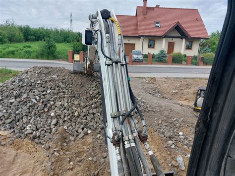 Gruz Kruszony Ceglano Betonowy Przekrusz Utwardzenie Drogi Podbudow