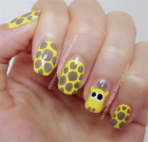 Cute Giraffe Nail Designs