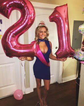 Pink Fun Balloon Latex Clothing Porn Pic